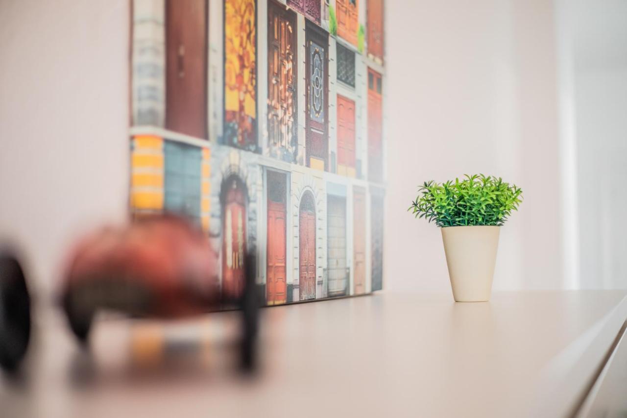 Apartment Fibes Loft By Valcambre Seville