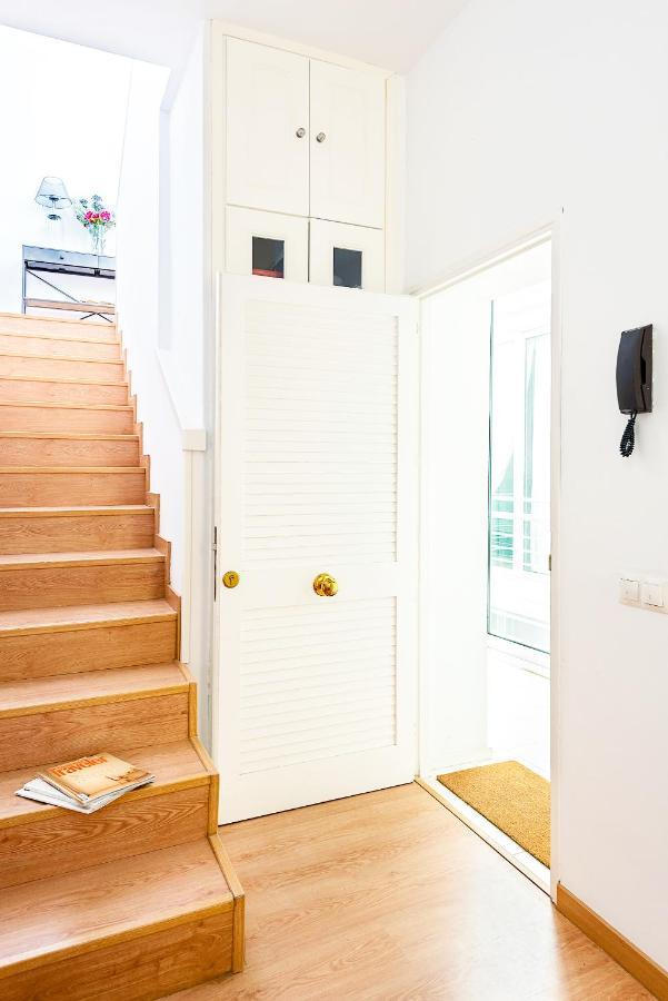 Lope De Rueda Apartment *
