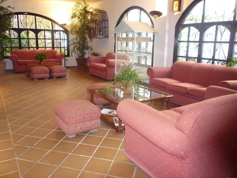 Apartment Puerta Del Sur Seville
