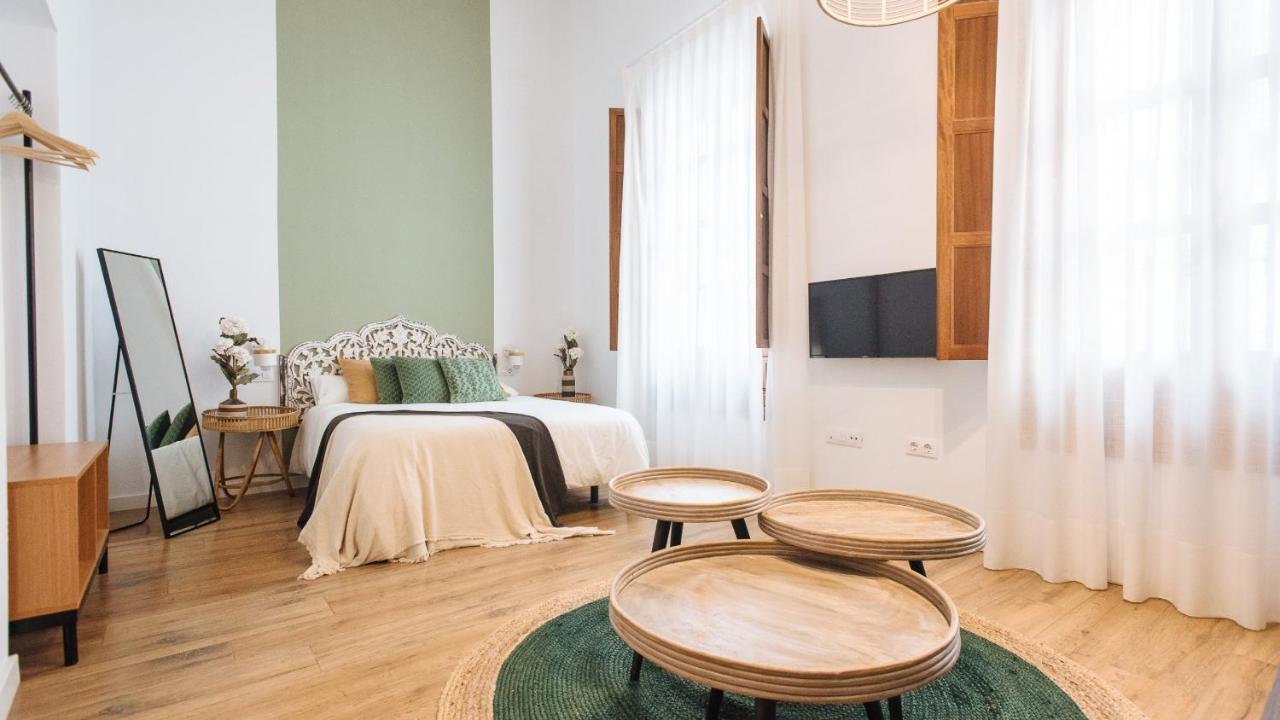 Lola De Triana Apartment *