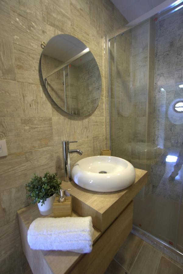 Rentalsevilla Descubriendo Iglesias Apartamento