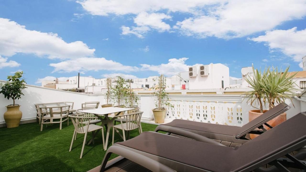 R26 * Seville