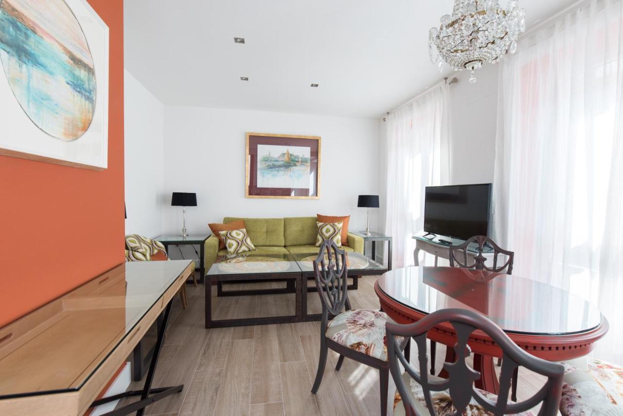 Dreamsapt Plaza Nueva Apartment Seville