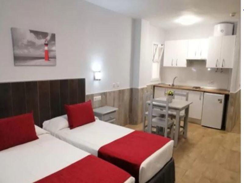 Puerta Del Sur Apartment Seville