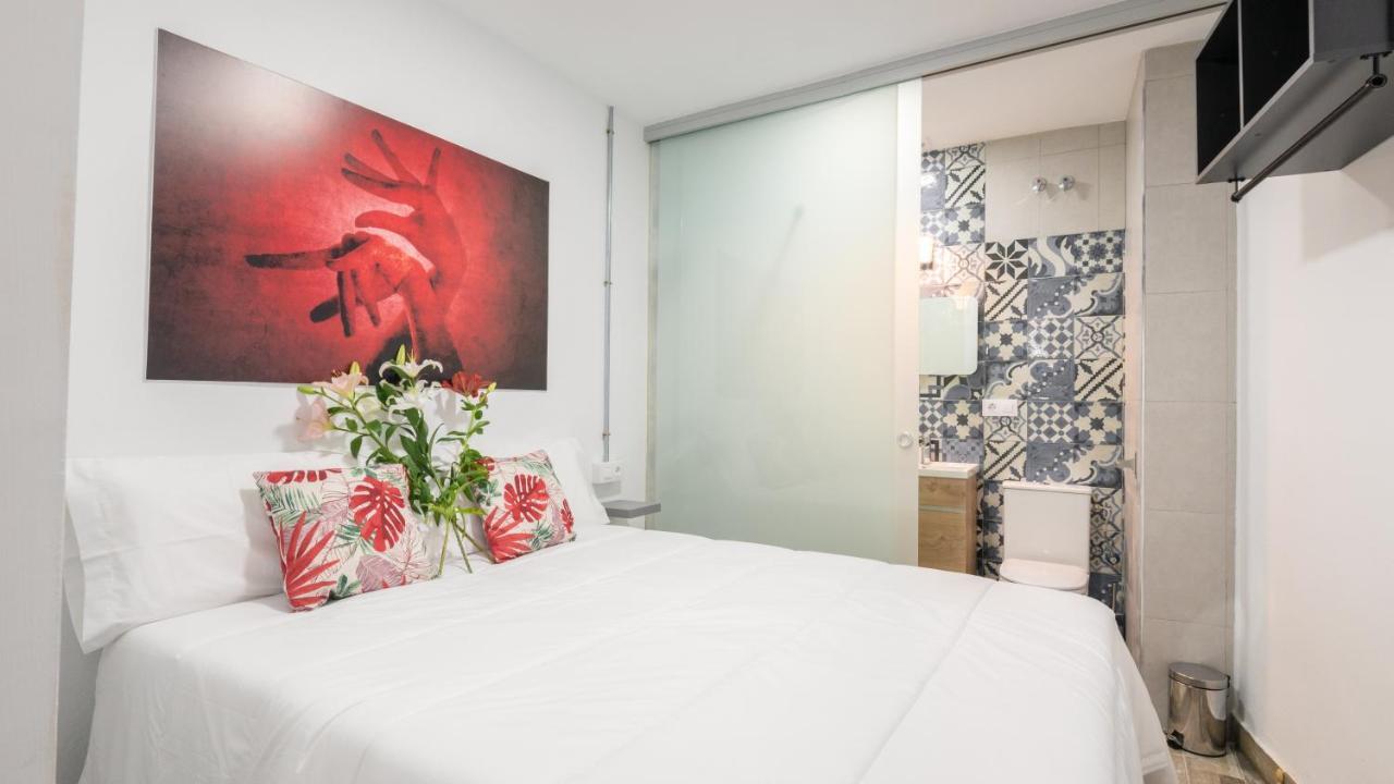 Homestay & La Flamenka Seville