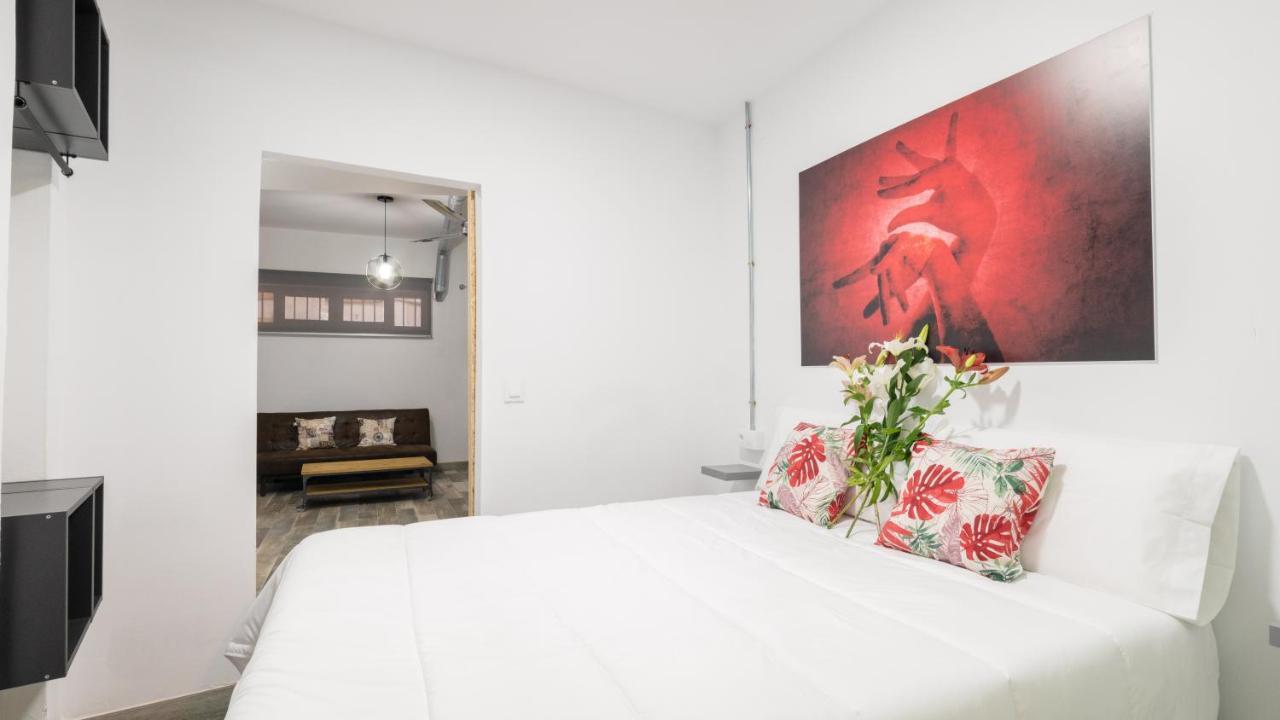 & La Flamenka Homestay