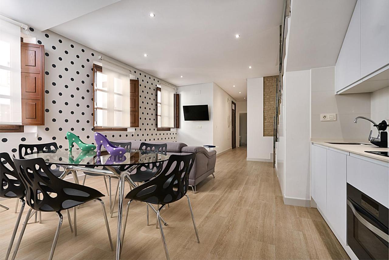 Rentalsevilla ático Santa Cruz Apartamento *