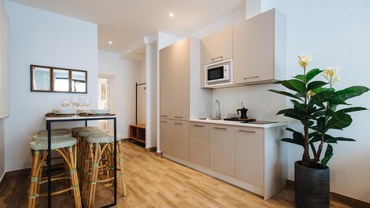 Magno Alameda 1851 - Shared Jacuzzi Apartment Seville
