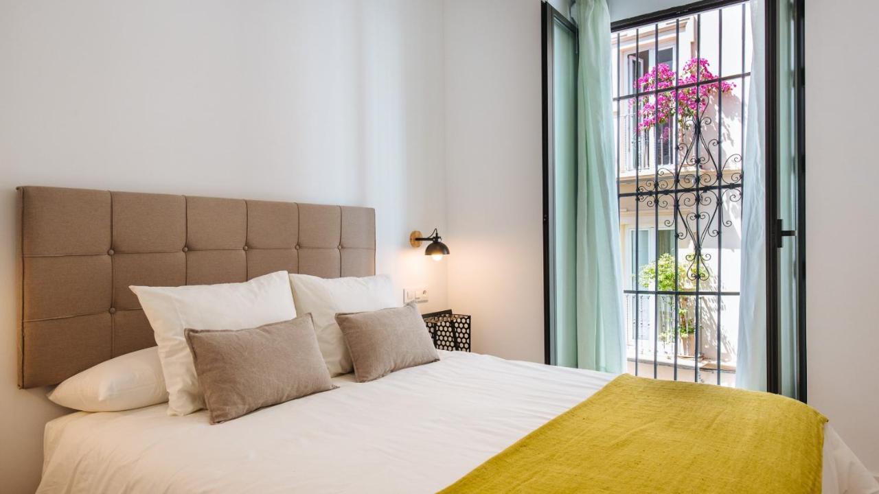 Apartment Magno Alameda 1851 - Shared Jacuzzi
