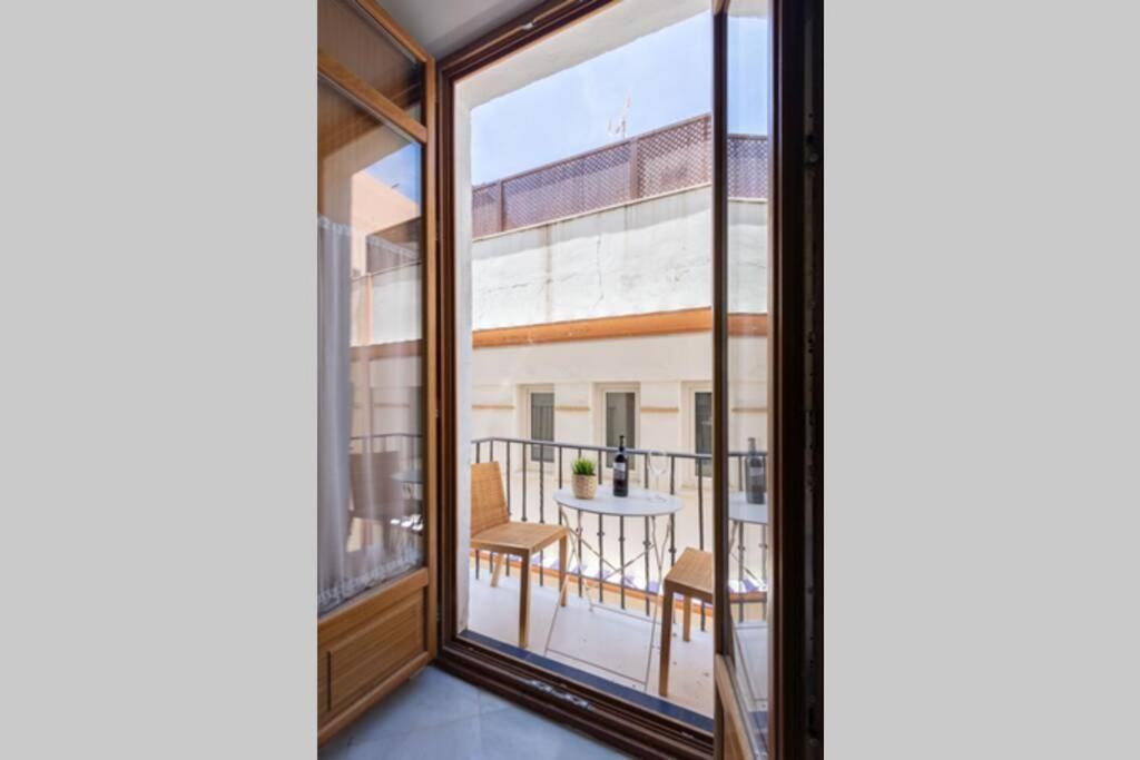 Hernando Colon Deluxe By Valcambre Apartment Seville