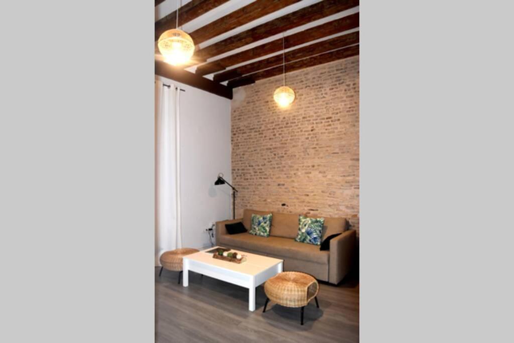 Apartment Encanto En La Maestranza, Pleno Centro De *