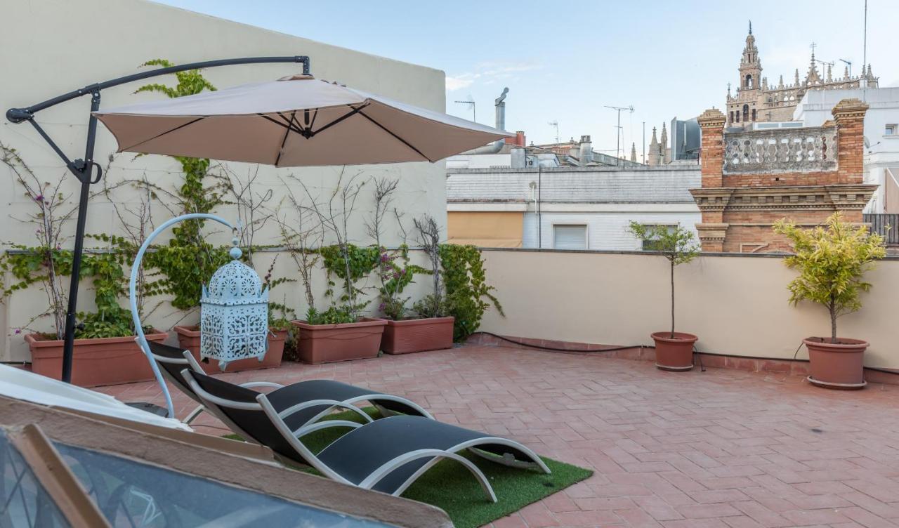Roof Cathedral Apartment