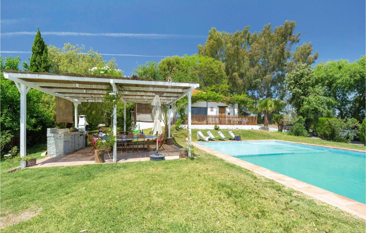 Holiday home Awesome In With 4 Bedrooms, Wifi And Outdoor Swimming Pool *