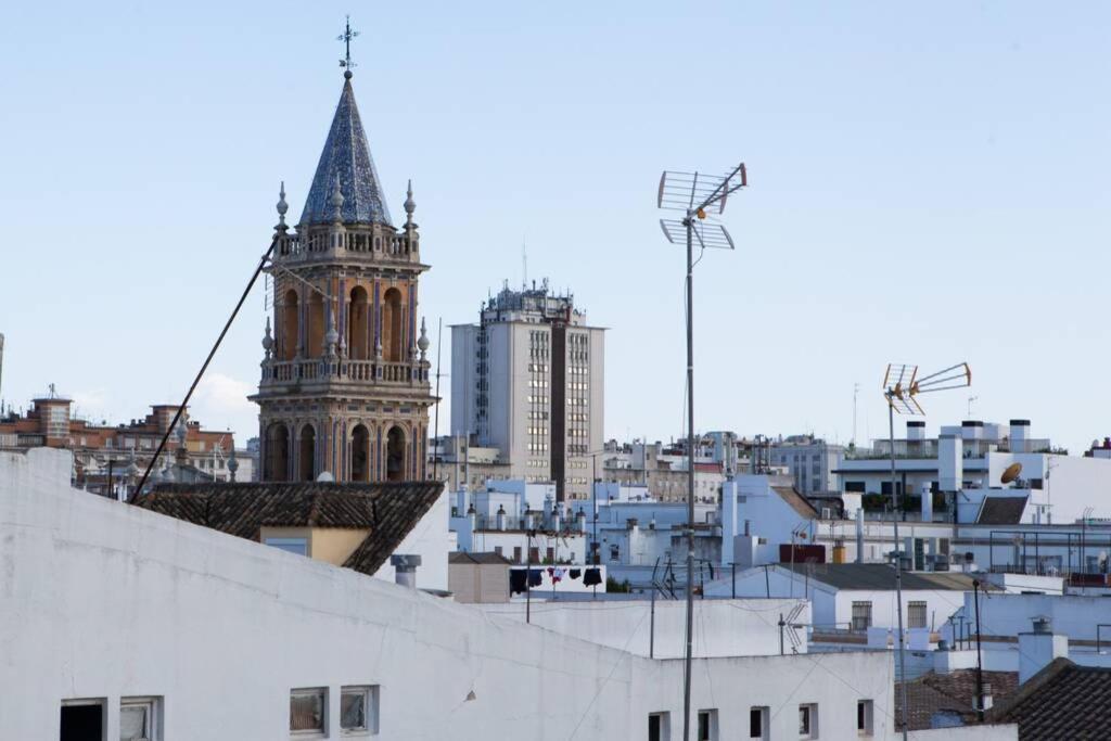 Triana En Plena Calle Betis Maravilloso Apart. Apartment *