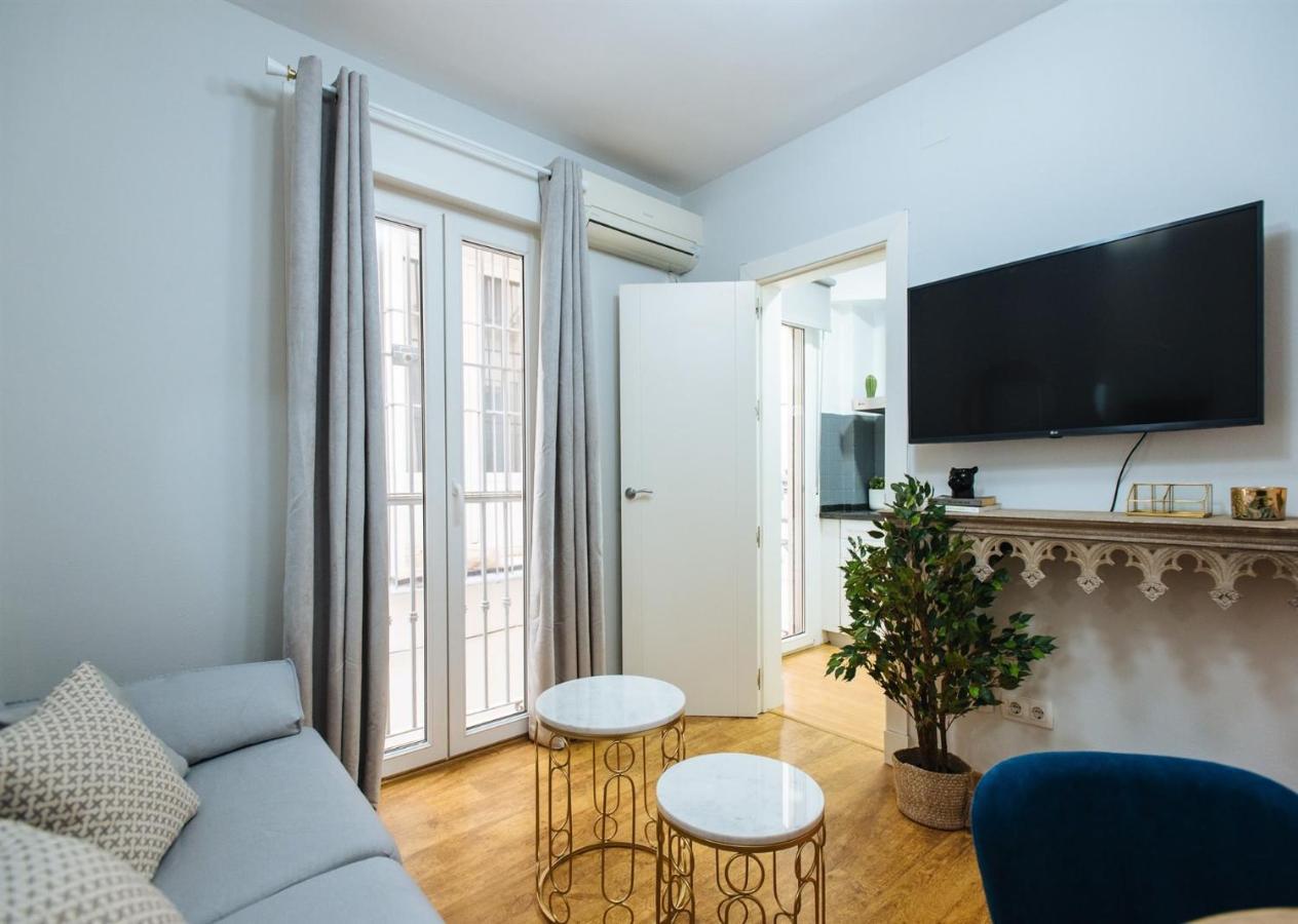 Magno Feijóo Apartamento Sevilla