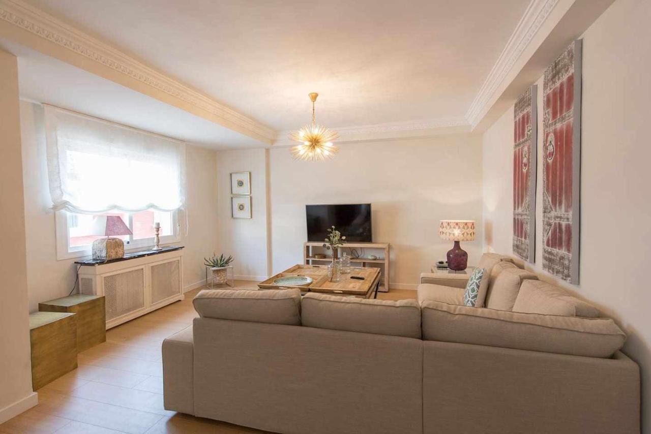 Apartment Luxe Castelar 19 *