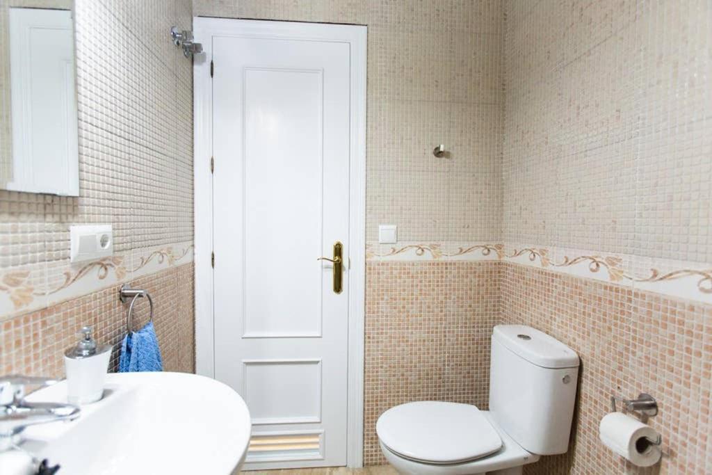 Apartment Cheap & Chic In The Center Of Seville