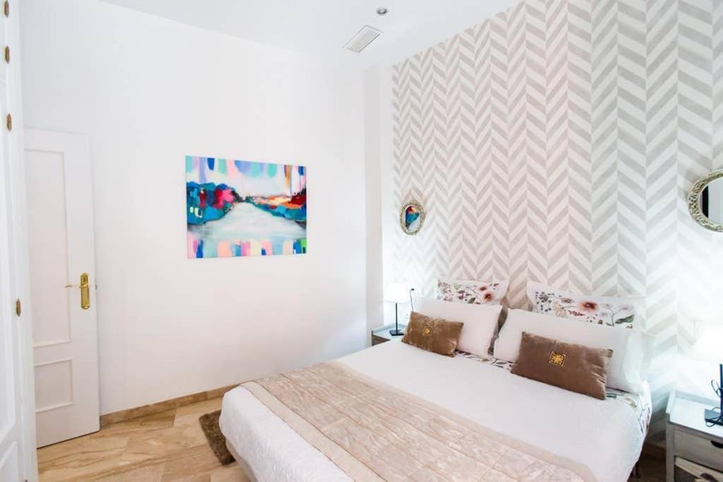 Cheap & Chic In The Center Of Apartment Seville