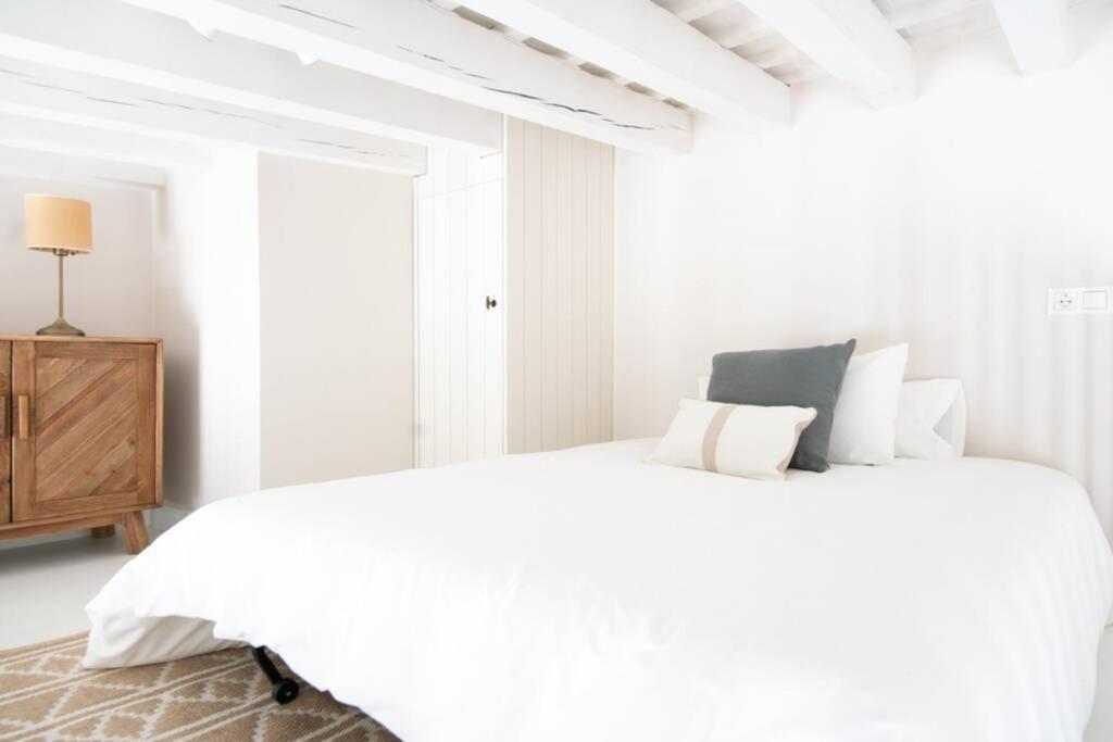 G12 Trendy And Comfy Bright Loft Meters From Bullring And Trianas Bridge, Galera Street * Seville