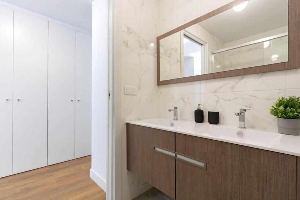 Apartment Triana Pages Oasis By Valcambre Seville