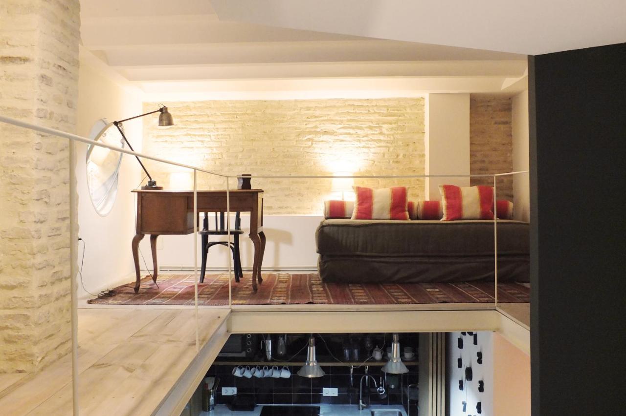 Architecture & Design In Triana * Seville