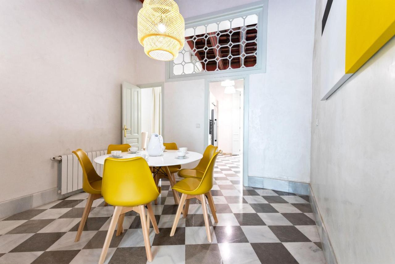 Genteel Palacio Abades Holiday home Seville
