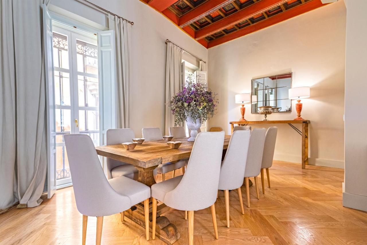 Genteel Palacio Abades Holiday home *