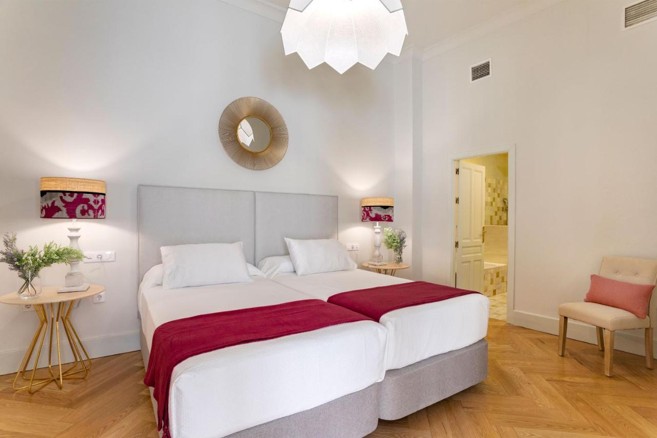 Genteel Palacio Abades Holiday home Seville
