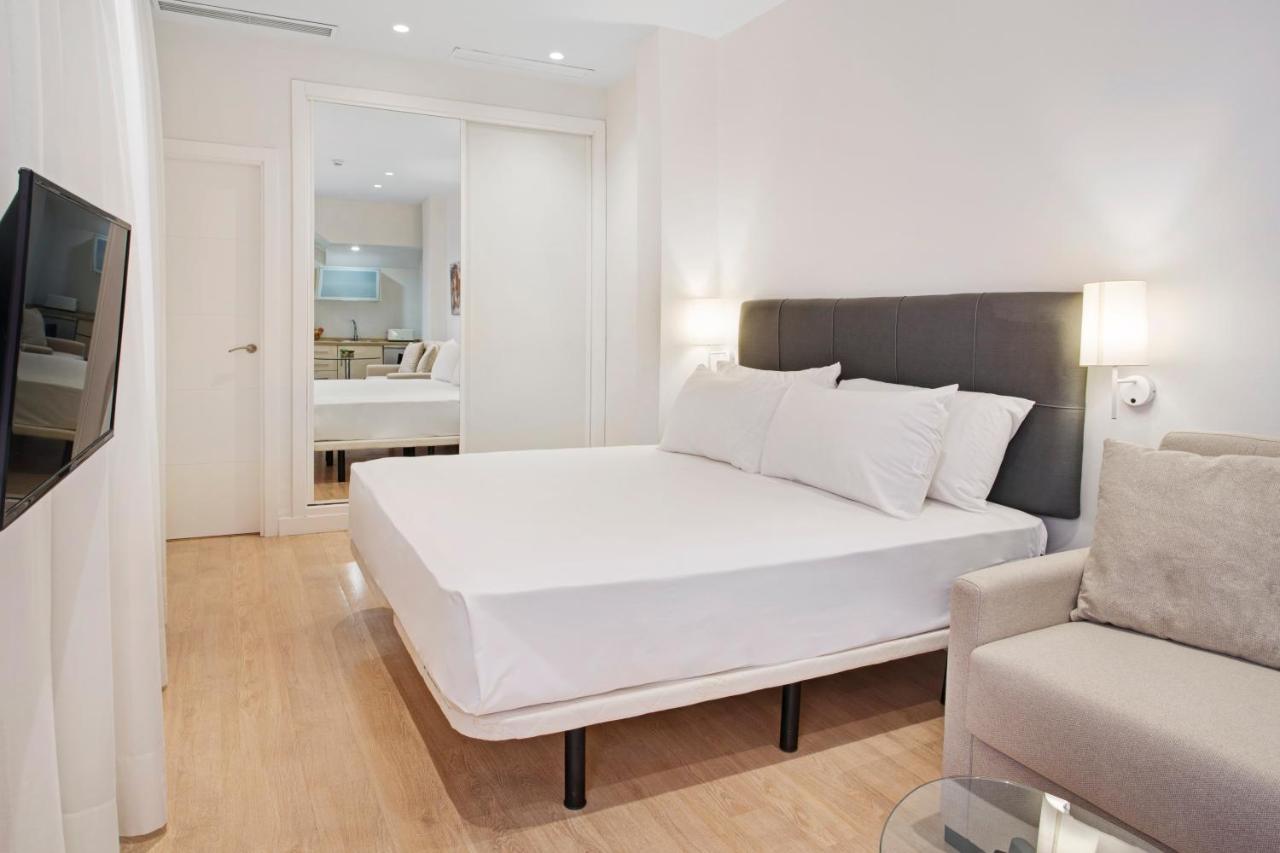 Metropolis Apartment *