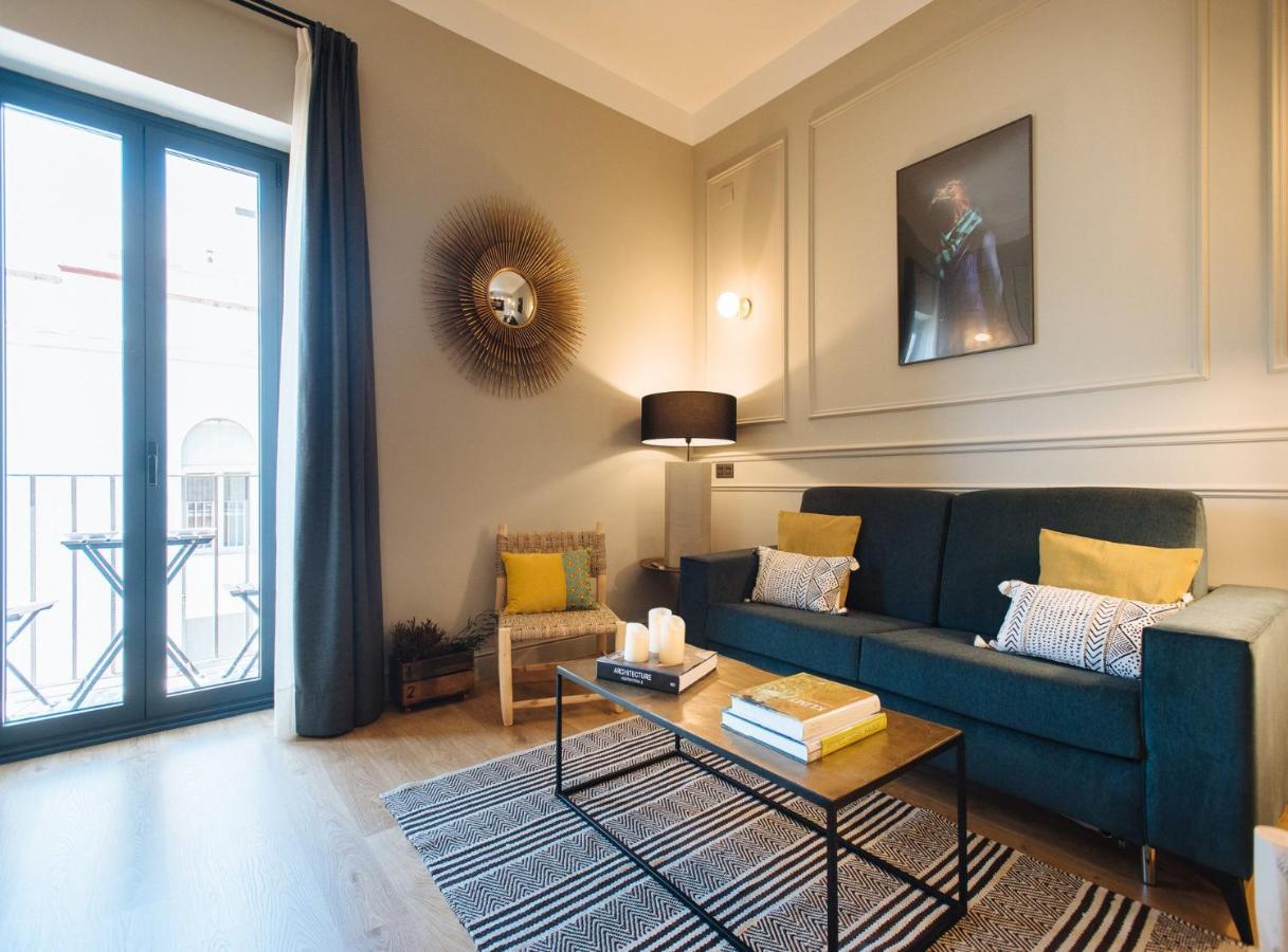 Omm Apartment *