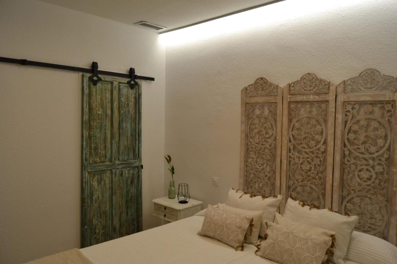 Triana Cathedral House