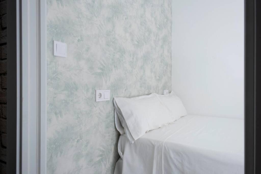 Magnifico Apartamento En Remedios Seville