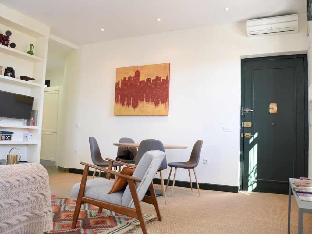 Penthouse With Large Private Terrace With Views Cathedral Sevilla