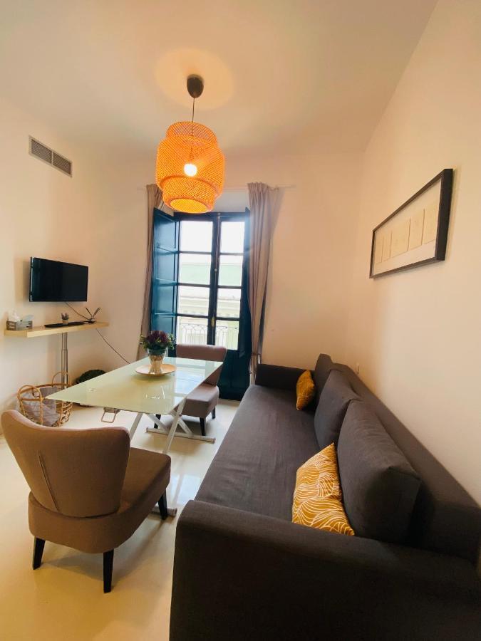 Alvarez Quintero - Catedral Apartment Seville