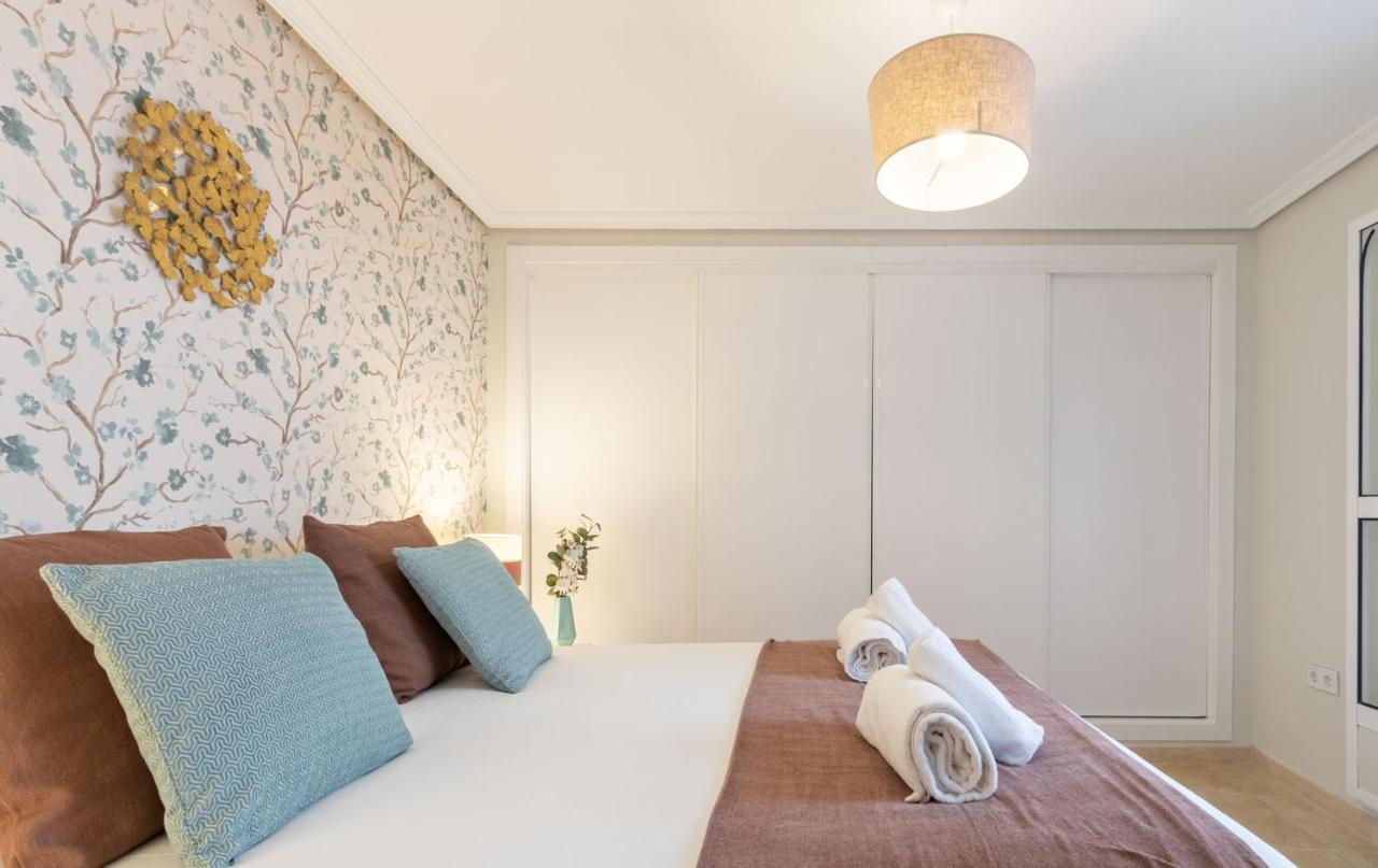 Apartment San Jacinto Triana Deluxe By Valcambre Seville