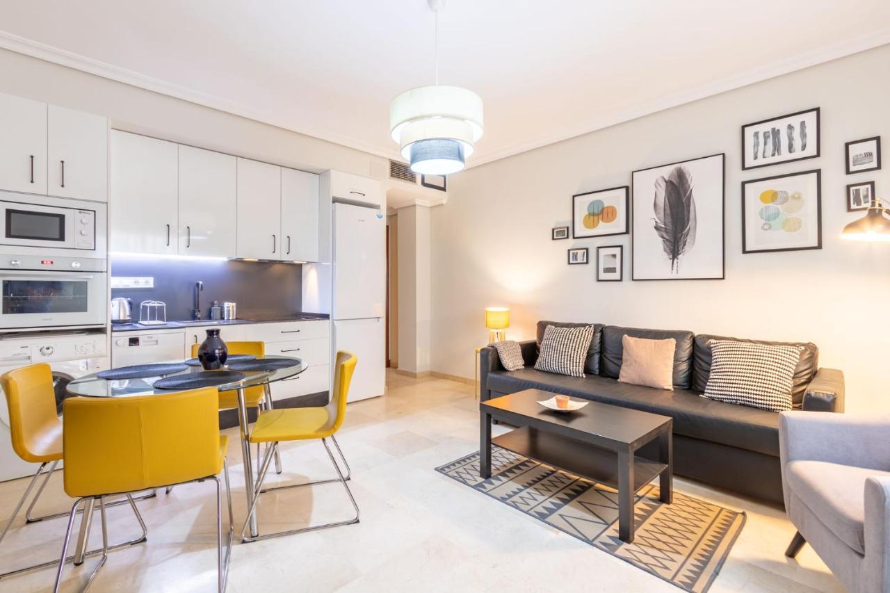 San Jacinto Triana Deluxe By Valcambre Apartment *