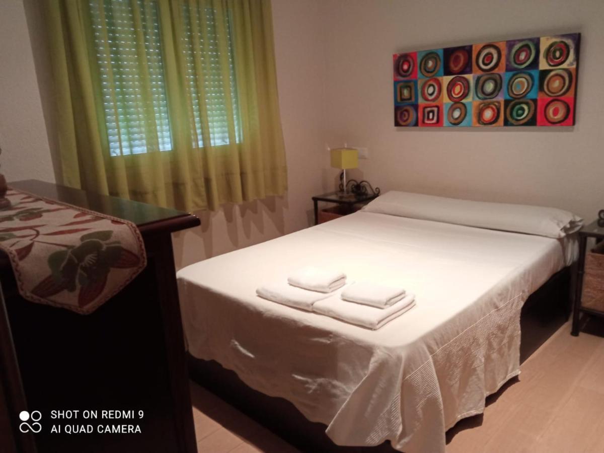 Apartamento Bien Situado Con Parking Seville