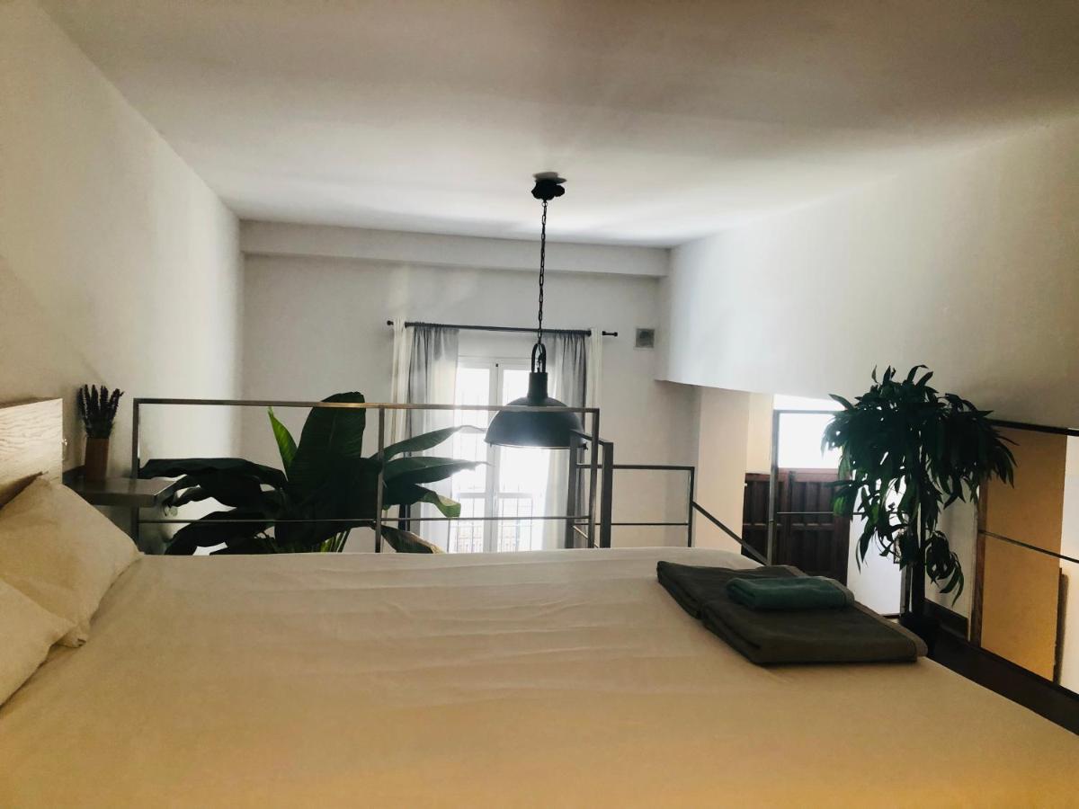 Lujoso Loft A 2min A Pie Del Casco Historico Apartment Seville