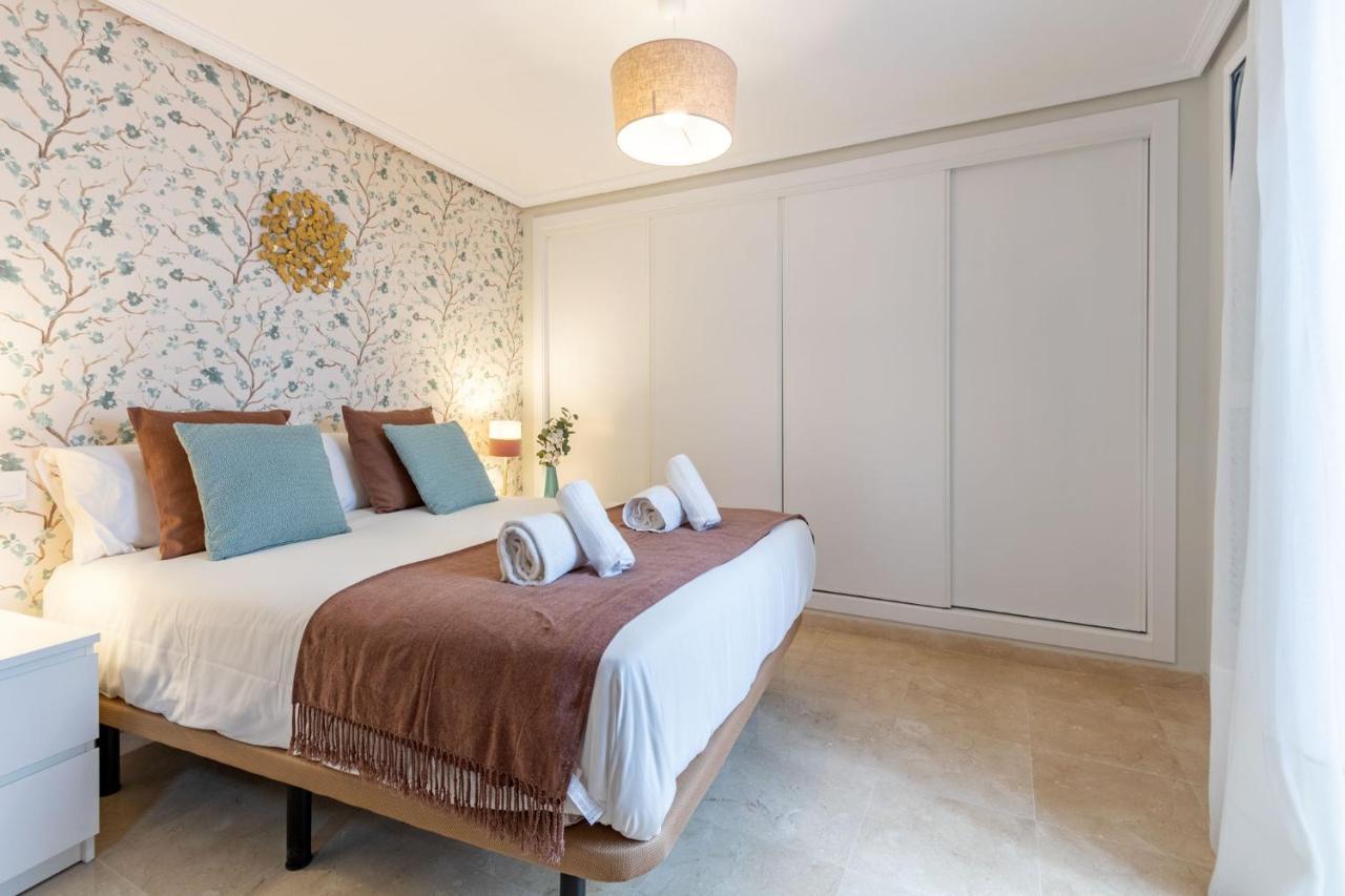 Apartment San Jacinto Triana Deluxe By Valcambre *