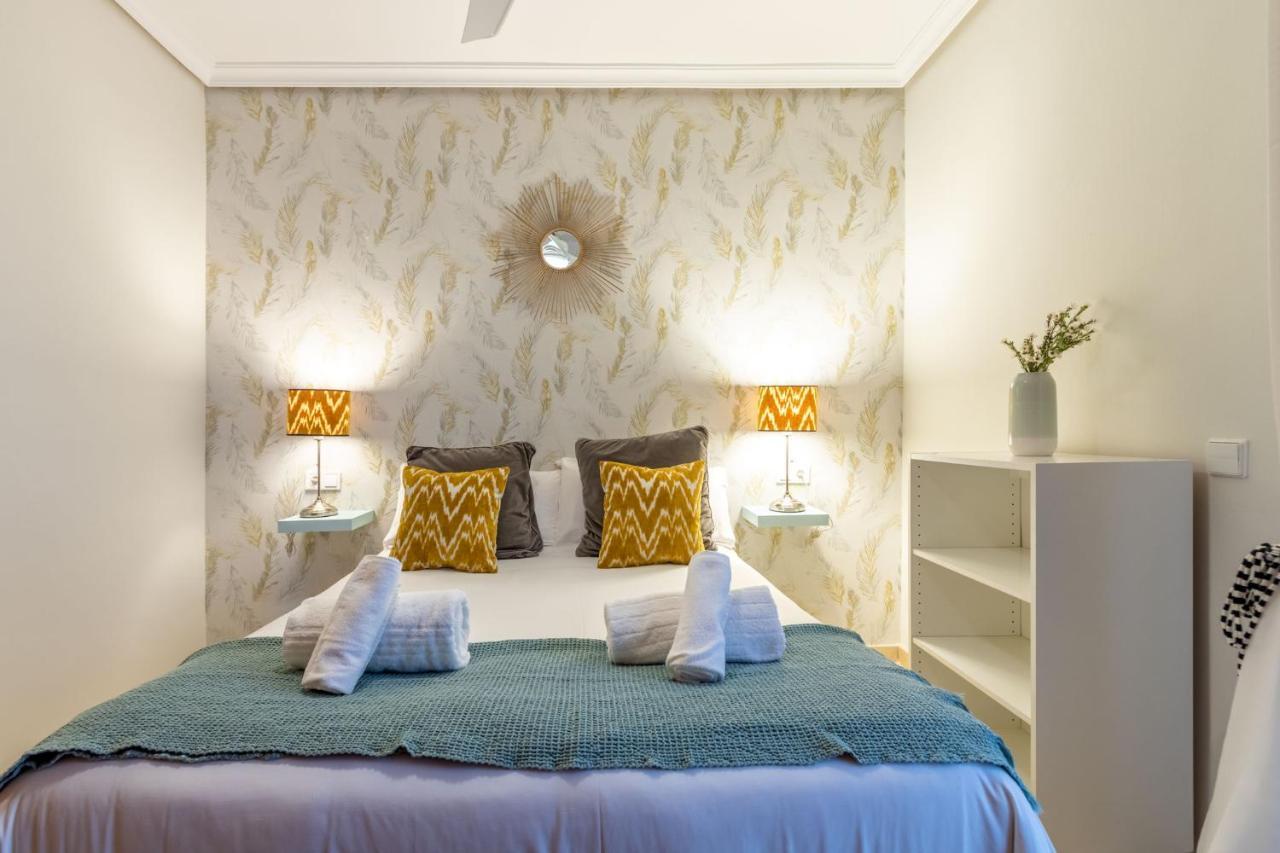 San Jacinto Triana Deluxe By Valcambre Apartment *