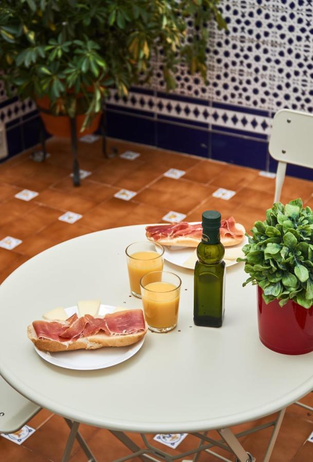 Apartment San Jacinto Triana Deluxe By Valcambre Seville