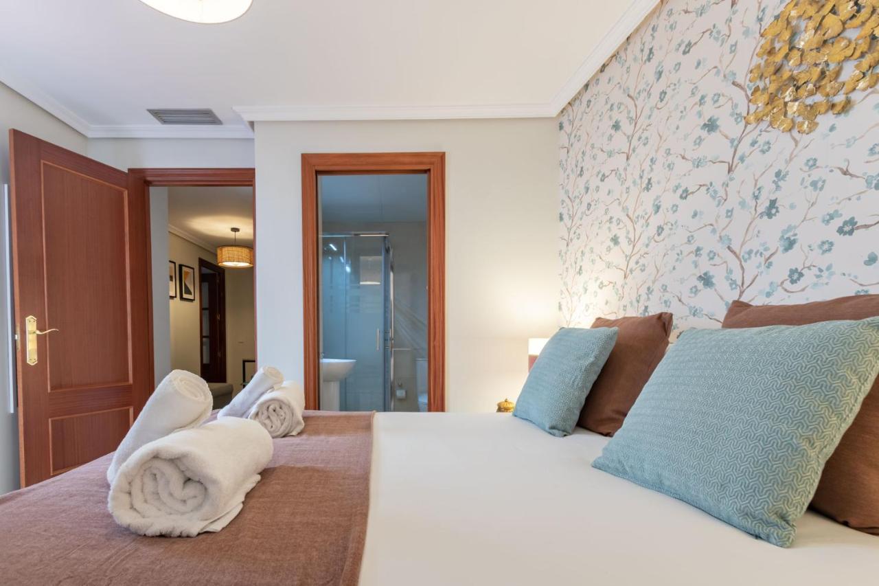 San Jacinto Triana Deluxe By Valcambre Apartment Seville