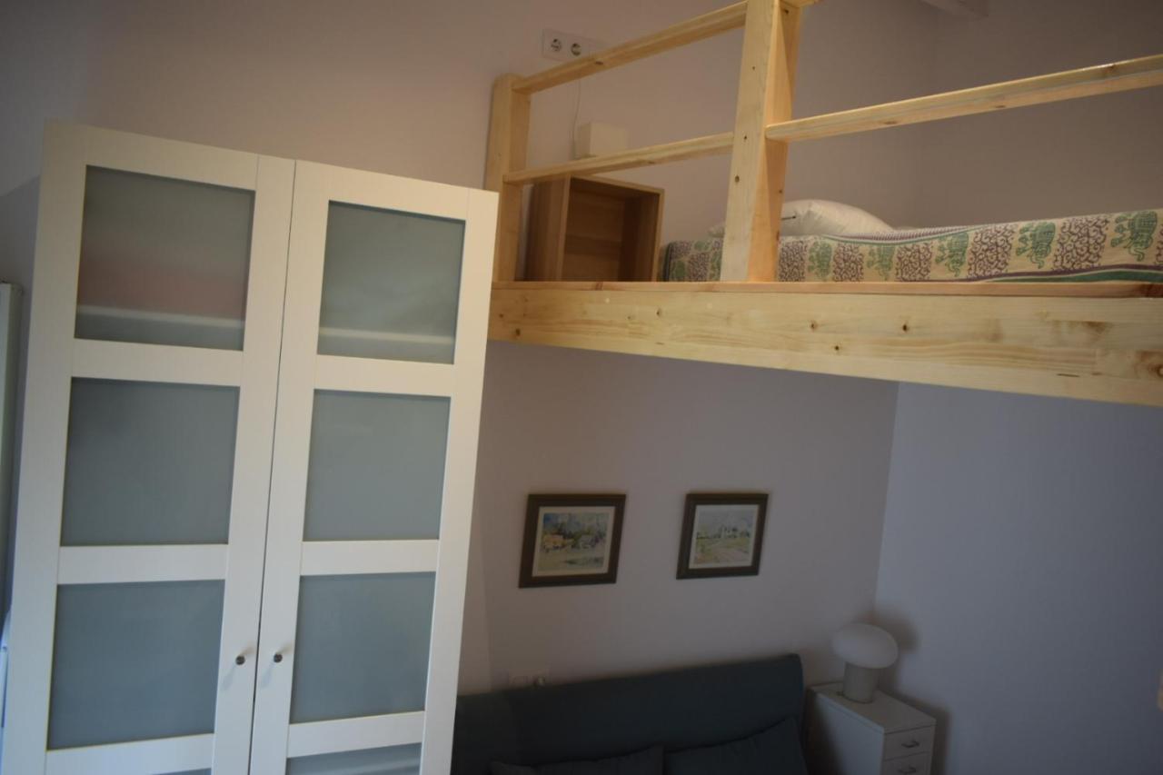 Lira Donkey Apartment