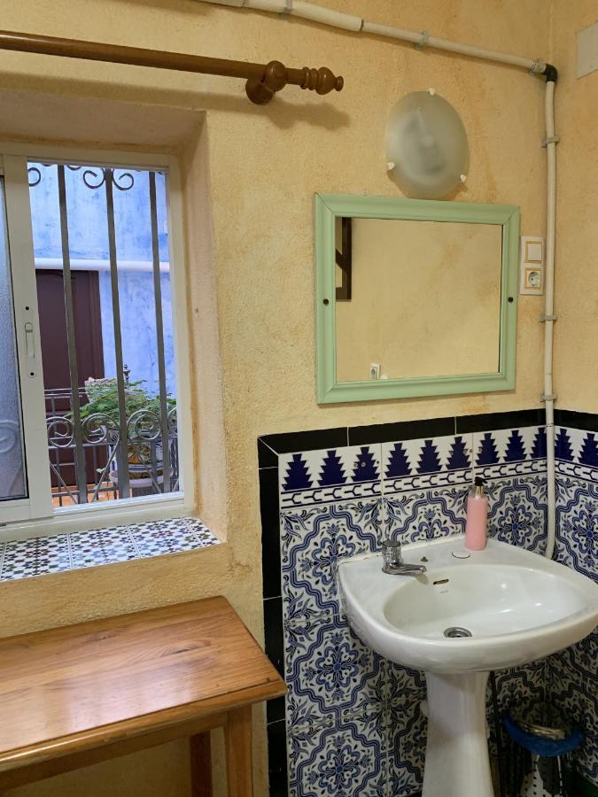 Lisdos Seville