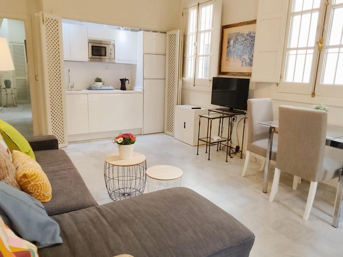 Homeyseville-bright At Santa Cruz 4 Pax, Parking Optional * Sevilla