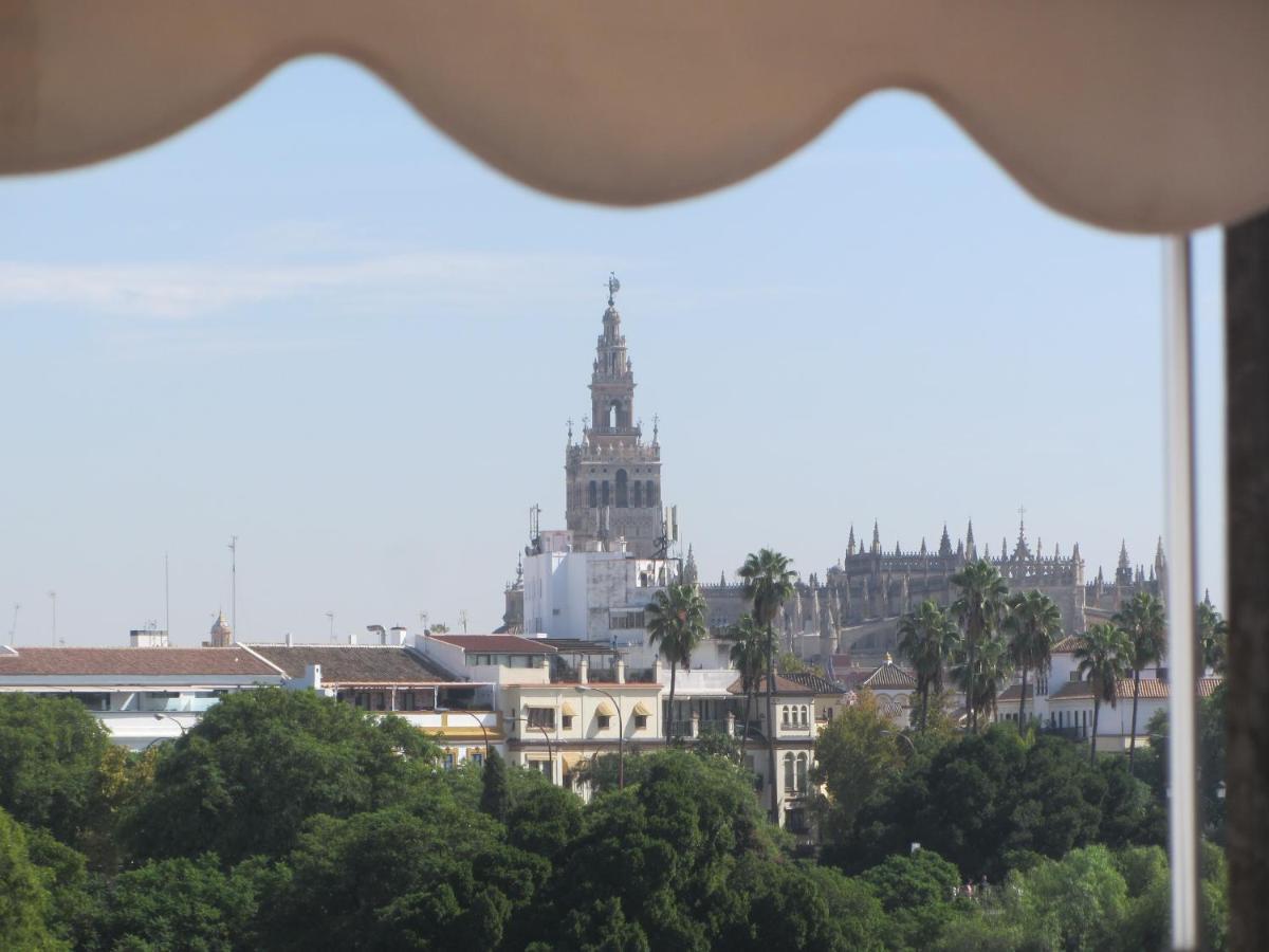 Apartment Trianabridgeviews Atico Con Vistas Al Puente De Triana Calle Castilla 38