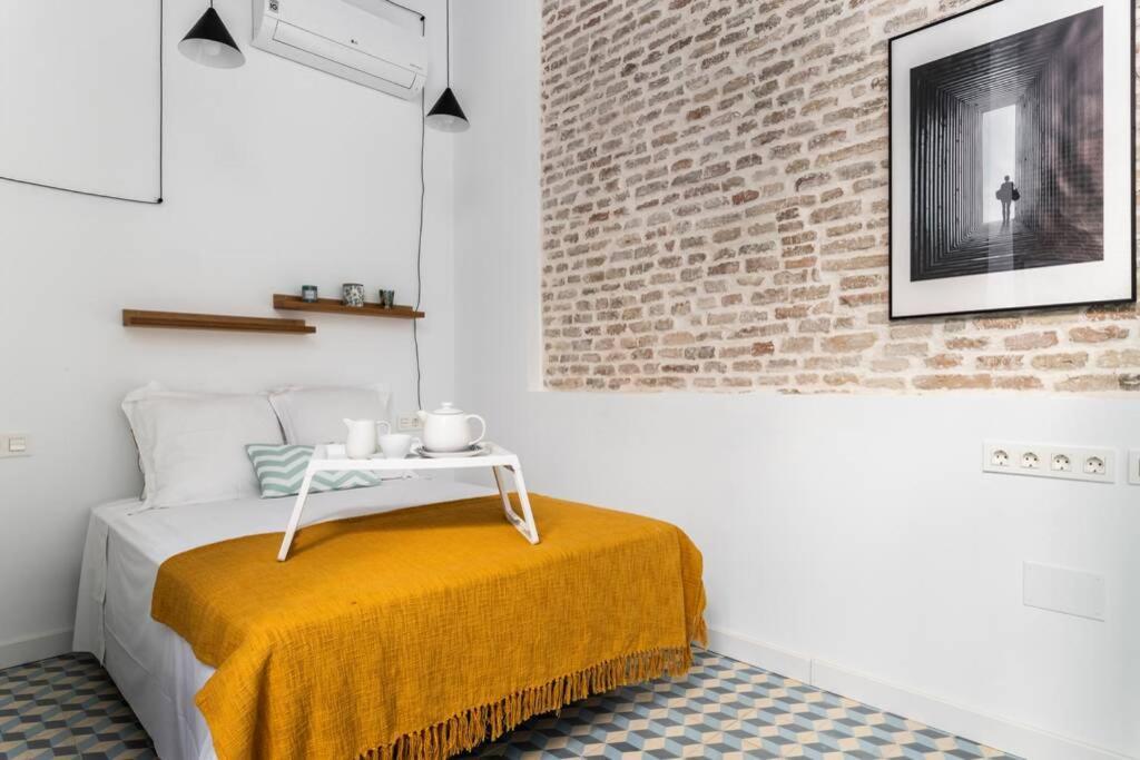 Pop Art, Alameda De Hercules,loft Casco Antiguo * Seville
