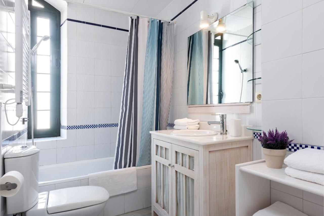 Apartamento Misterhost Santa Cruz Judería - Acogedor Y Tranquilo - Casco Histórico Sevilla