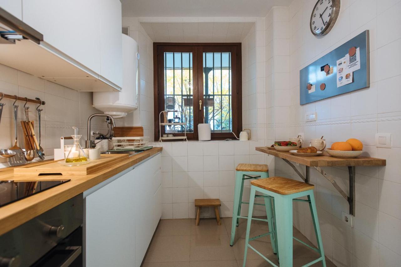 Apartment In Former Monastery With Patio In City Centre Free Parking