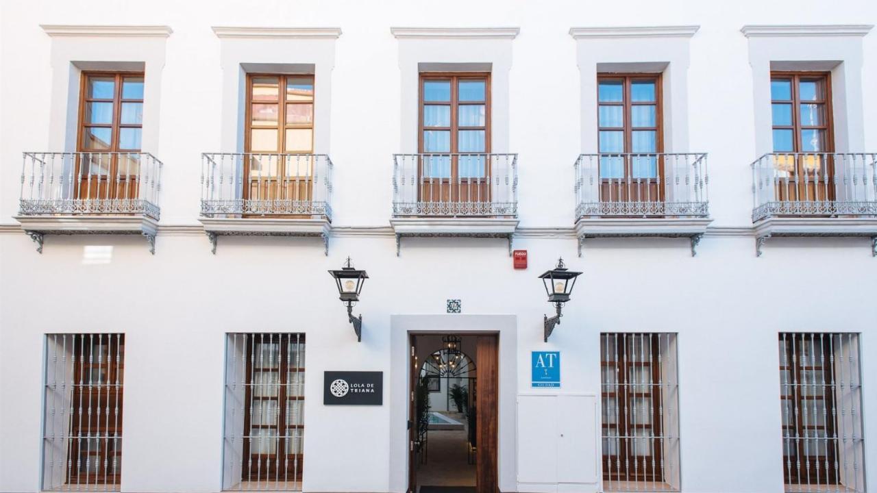 Lola De Triana